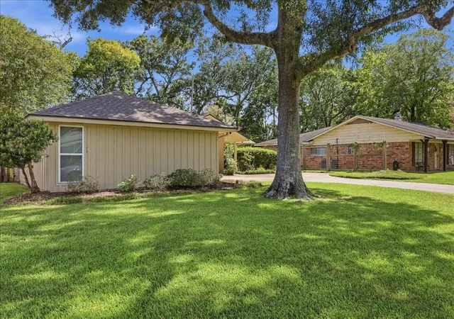 Photo 2 of Sale Pending at 6355 Friartuck Ln, Beaumont, TX 77707 | MLS# 9130972 | Listing updated on 2026-09-11