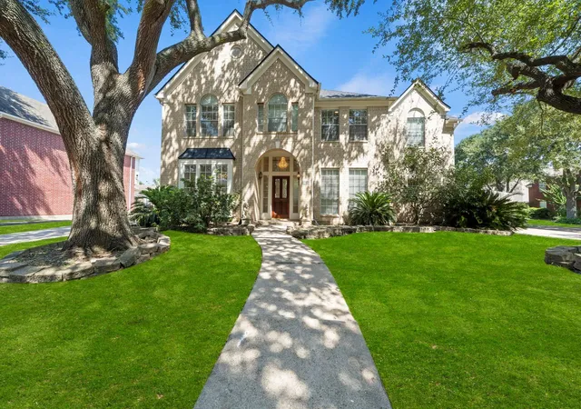 Photo 1 of Single family home for sale at 3415 Shadymist Dr, Houston, TX 77082 | MLS# 79920571 | Listing updated on 2026-09-17