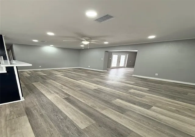 4th image of 3808 Holly Glen, Bay City, TX 77414 | MLS# 67483169