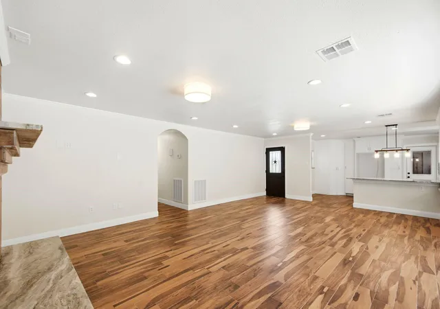 4th image of 4425 Burditt St, Santa Fe, TX 77510 | MLS# 62846843