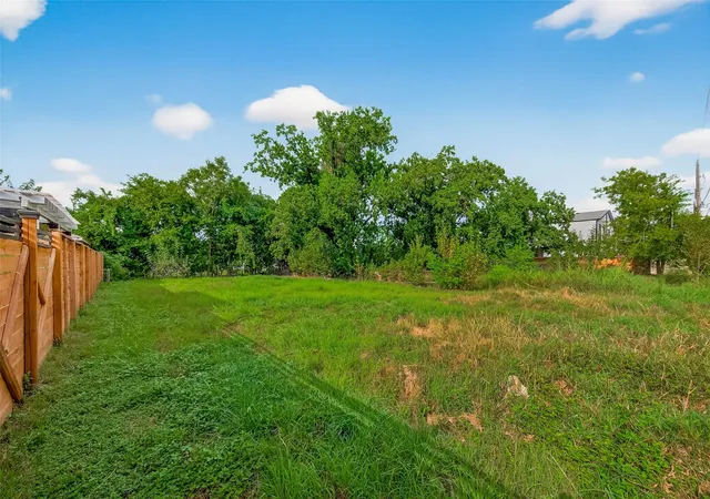 3rd image of 3552 Nathaniel Brown St, Houston, TX 77021 | MLS# 21139622
