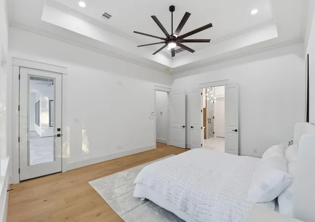 Photo 3 of Single family home for sale at 6112 Cypresswood Dr, Spring, TX 77379 | MLS# 55839650 | Listing updated on 2026-09-09