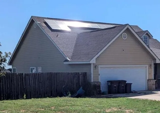 Photo 3 of Single family home for sale at 135 Bluebonnet Hl, Pearsall, TX 78061 | MLS# 70460861 | Listing updated on 2026-08-07