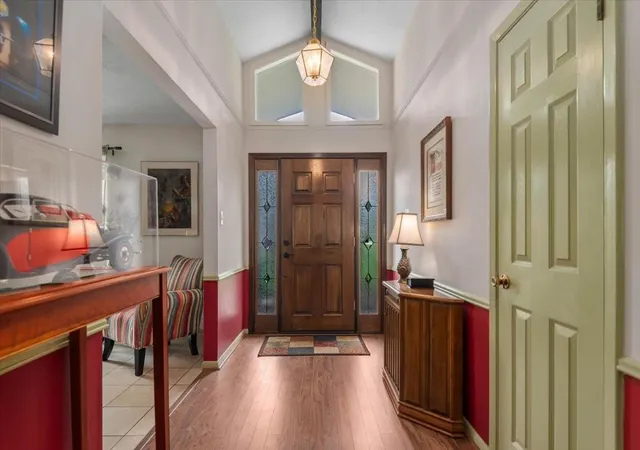 Photo 3 of Sale Pending at 25402 Spring Ridge Dr, Spring, TX 77386 | MLS# 67784595 | Listing updated on 2026-09-17