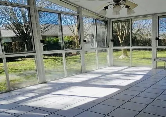 2nd image of 54 Parsley Ct, Lake Jackson, TX 77566 | MLS# 9555084