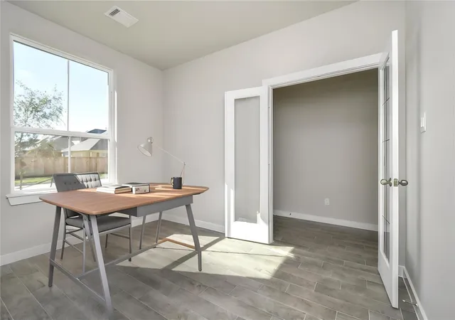 Photo 4 of Single family home for sale at 15111 Statice Trl, Houston, TX 77044 | MLS# 12750519 | Listing updated on 2026-09-19