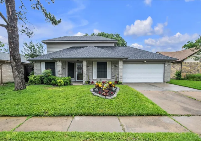 Photo 1 of Sale Pending at 1315 Three Forks Dr, Katy, TX 77450 | MLS# 67105347 | Listing updated on 2026-09-19
