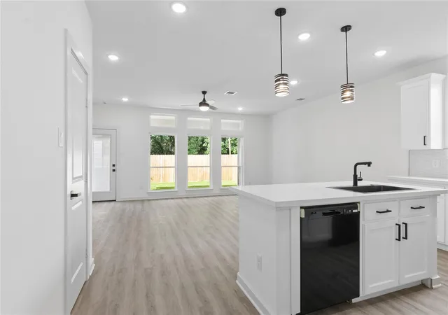Photo 4 of Single family home for sale at 3124 Dawson Ln, Houston, TX 77051 | MLS# 90926817 | Listing updated on 2026-09-16