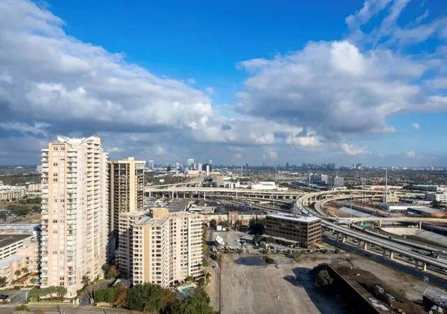 24th image of 3505 Sage Rd #1606, Houston, TX 77056 | MLS# 73853063
