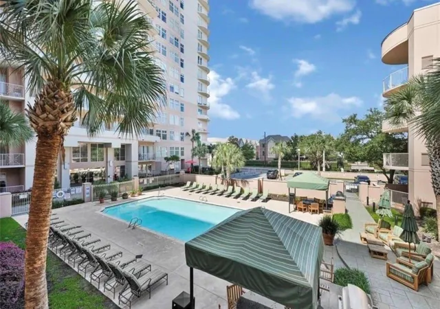 4th image of 3505 Sage Rd #1606, Houston, TX 77056 | MLS# 73853063