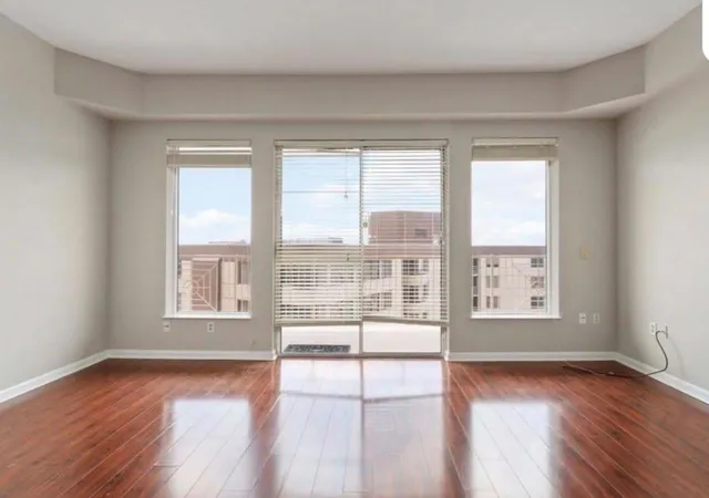 5th image of 3505 Sage Rd #1606, Houston, TX 77056 | MLS# 73853063