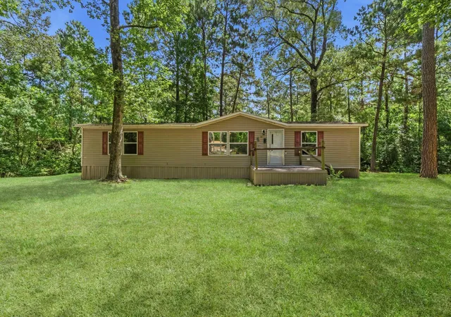 2nd image of 0235 Red Oak Dr, Onalaska, TX 77360 | MLS# 65333036