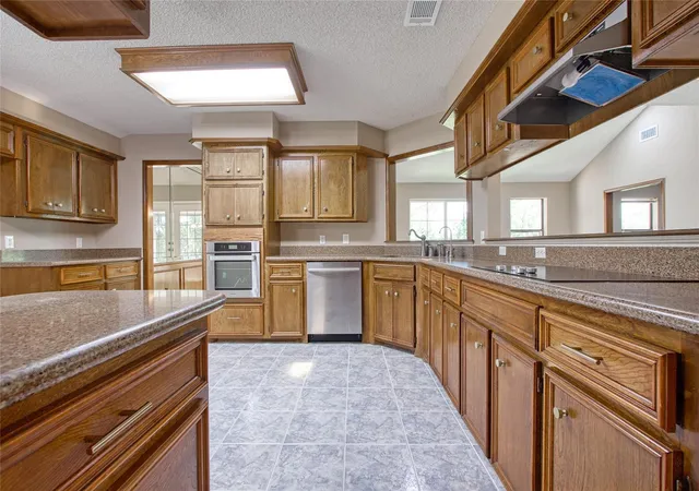 Homes for sale in West Columbia, TX | 339 Freeman Blvd, West Columbia, TX 77486 | MLS# 61755508