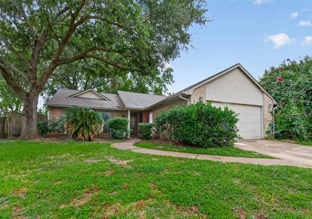 Photo 2 of Single family home for sale at 4607 Stacey Rd, Houston, TX 77084 | MLS# 45233905 | Listing updated on 2026-07-25