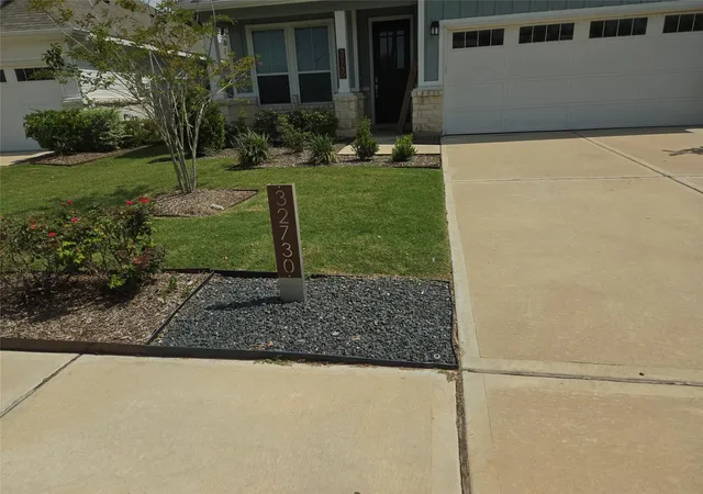 Photo 3 of Single family home for sale at 32730 School Hl Rd, Fulshear, TX 77441 | MLS# 3090492 | Listing updated on 2026-06-27