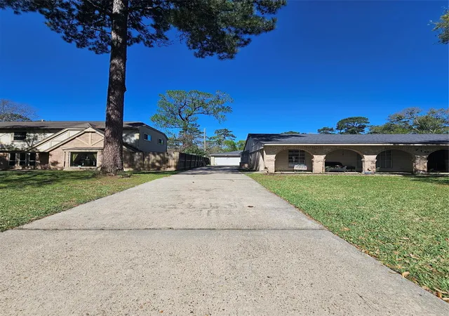 Photo 3 of Single family home for sale at 710 Enchanted River Dr, Spring, TX 77388 | MLS# 17691212 | Listing updated on 2026-07-29