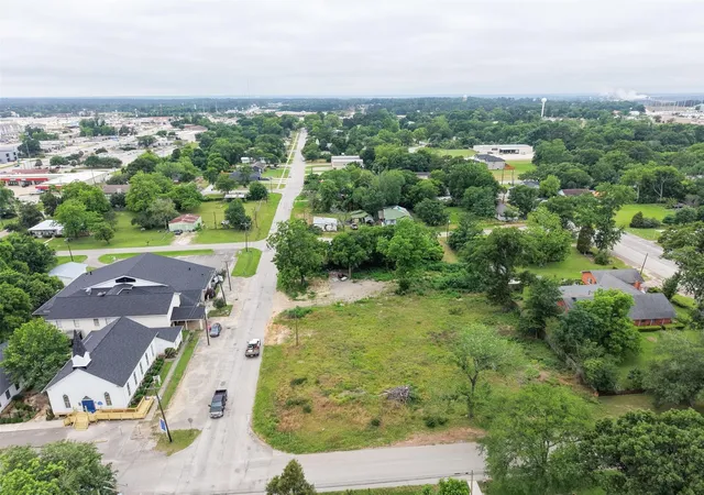 Homes for sale in Willis, TX | 000 N Thomason St St, Willis, TX 77378 | MLS# 84130667