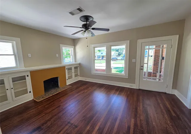 5th image of 1430 Munger St, Houston, TX 77023 | MLS# 90140200