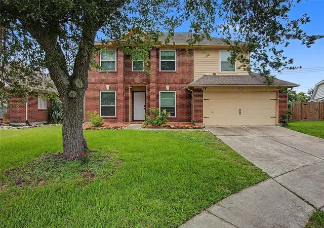 Homes for sale in Friendswood, TX | 16227 Affirmed Wy, Friendswood, TX 77546 | MLS# 65484001