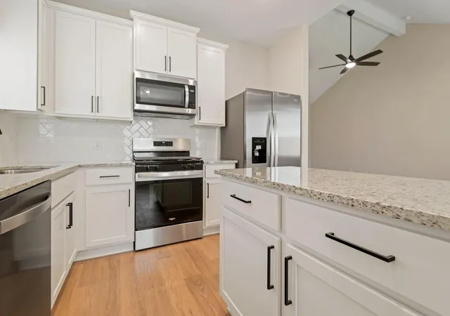 3rd image of 21551 Bluebonnet Bay Dr, Magnolia, TX 77354 | MLS# 72559337