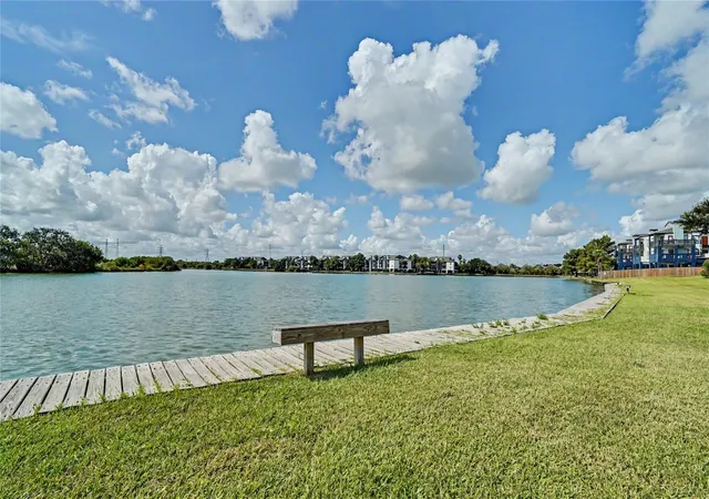 2nd image of 18800 Egret Bay Blvd, Houston, TX 77058