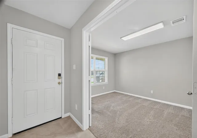 Photo 3 of Single family home for sale at 718 Harvest Bluff Dr, Rosharon, TX 77583 | MLS# 24094252 | Listing updated on 2026-08-30