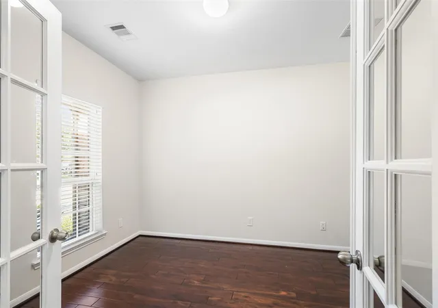Photo 3 of Single family home for sale at 9731 Carina Forest Ct, Humble, TX 77396 | MLS# 75358196 | Listing updated on 2026-10-03