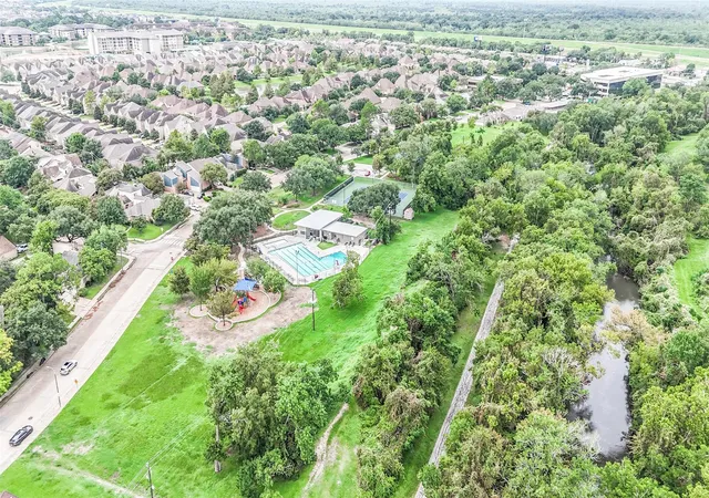 Homes for sale in Houston, TX | 1007 Arrow Hill Rd, Houston, TX 77077 | MLS# 94944977