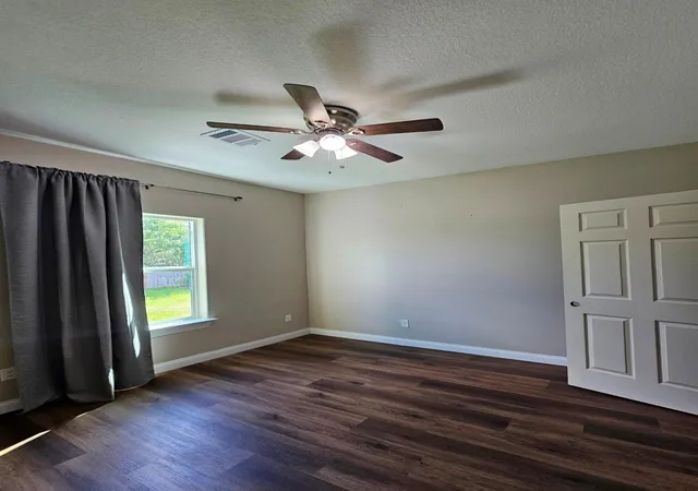 Photo 4 of Single family home for sale at 1224 Road 5802, New Caney, TX 77357 | MLS# 33560209 | Listing updated on 2026-08-07