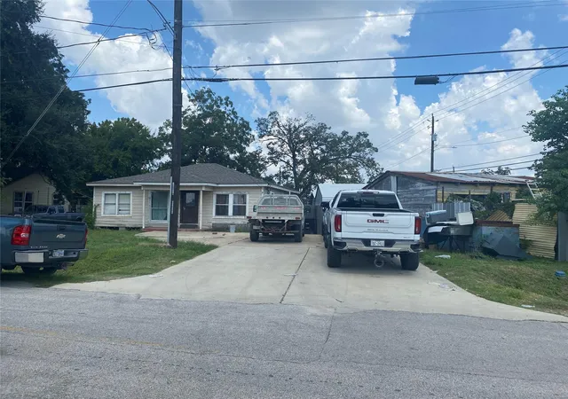 1st image of 91 Burbank St, Houston, TX 77076 | MLS# 91658614