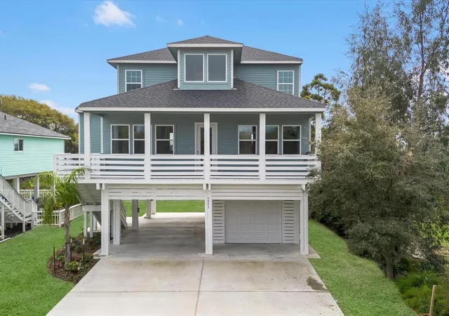 Photo 1 of Single family home for sale at 3903 Pirates Beach Cir, Galveston, TX 77554 | MLS# 78626269 | Listing updated on 2026-08-31