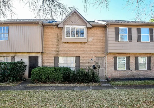 Photo 1 of Townhouse for sale at 7136 Crownwest St #7136, Houston, TX 77072 | MLS# 97435315 | Listing updated on 2026-07-11