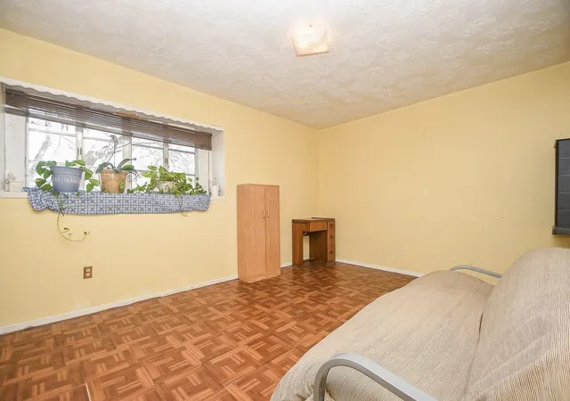 Photo 3 of Townhouse for sale at 7136 Crownwest St #7136, Houston, TX 77072 | MLS# 97435315 | Listing updated on 2026-07-11