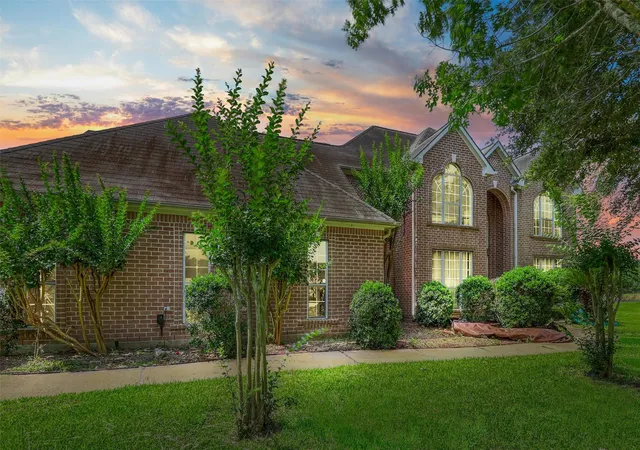 1st image of 9131 Crown Jewel Dr, Richmond, TX 77469 | MLS# 15382866