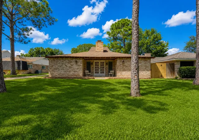 5th image of 14310 Locke Ln, Houston, TX 77077 | MLS# 15304933