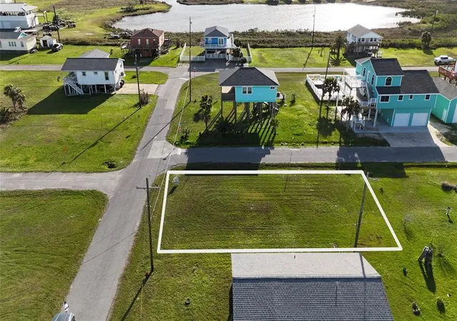 Photo 3 of Land for sale at Lot 348 6th Street, Galveston, TX 77554 | MLS# 68664435 | Listing updated on 2026-02-16