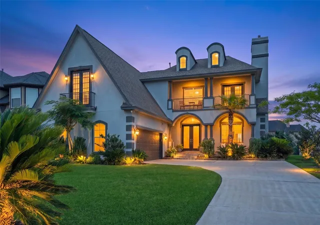 Photo 2 of Single family home for sale at 10812 Bourbon St, Willis, TX 77318 | MLS# 45075695 | Listing updated on 2026-08-13