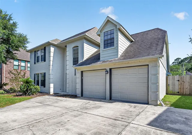 Photo 4 of Single family home for sale at 20515 Forest Strm Dr, Humble, TX 77346 | MLS# 72665533 | Listing updated on 2026-09-17