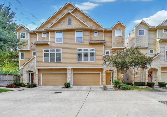 1st image of 3308 Home Point Dr, Houston, TX 77091 | MLS# 69366583