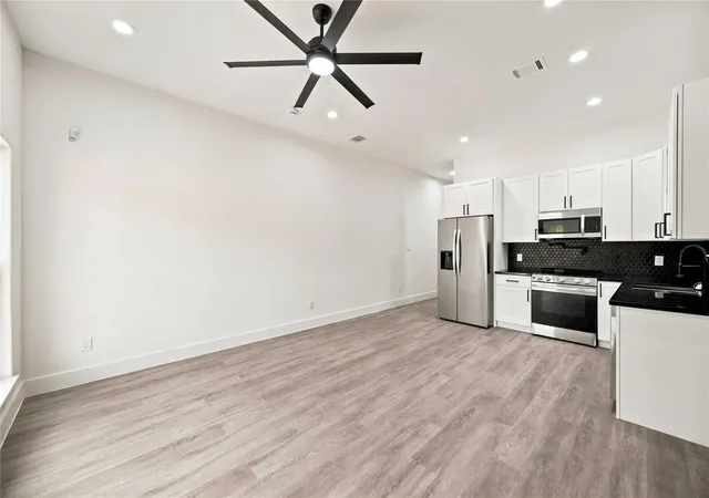 4th image of 7982 Ritz St, Houston, TX 77028 | MLS# 45370017