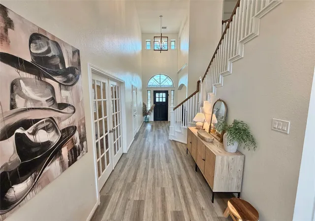 Photo 2 of Single family home for sale at 1934 Parks Edge Ln, Angleton, TX 77515 | MLS# 80798941 | Listing updated on 2026-08-18