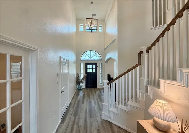 Photo 3 of Single family home for sale at 1934 Parks Edge Ln, Angleton, TX 77515 | MLS# 80798941 | Listing updated on 2026-08-18