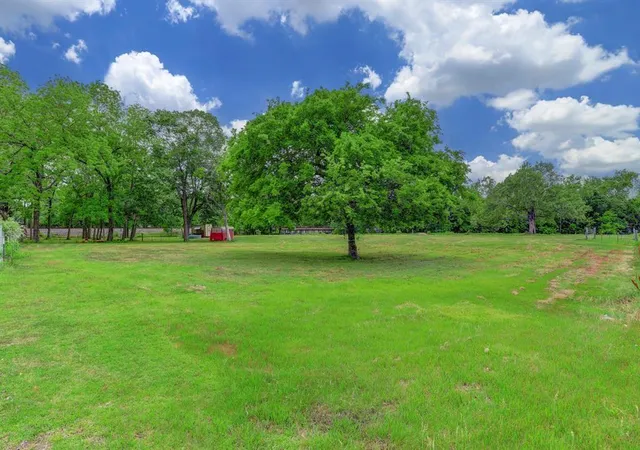 Photo 3 of Land for sale at 350 Old Galveston Rd, Alvin, TX 77511 | MLS# 69825841 | Listing updated on 2025-12-17