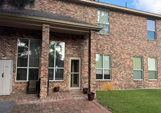 Photo 2 of Single family home for sale at 19707 Fairway Is Dr, Humble, TX 77346 | MLS# 96788516 | Listing updated on 2026-07-19
