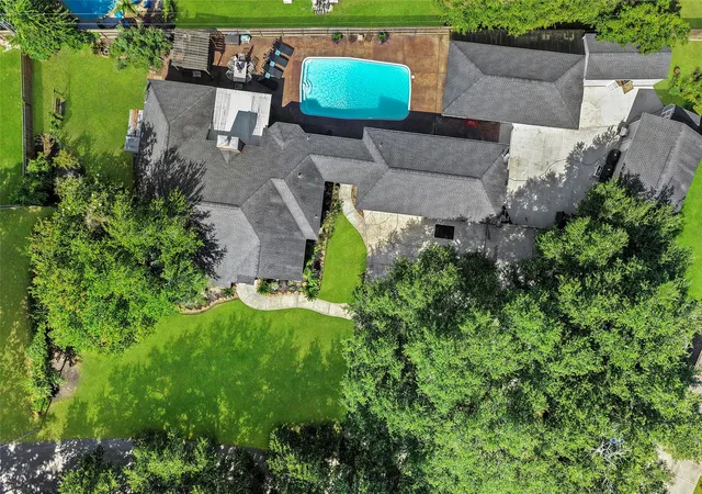 49th image of 303 Beaumont Dr, Magnolia, TX 77354 | MLS# 48665502