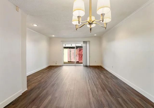 4th image of 13228 Trail Hollow Dr #3228, Houston, TX 77079 | MLS# 23665166