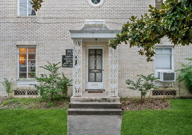 Photo 3 of Multi family home for sale at 1823 W Main St, Houston, TX 77098 | MLS# 38876051 | Listing updated on 2026-09-10