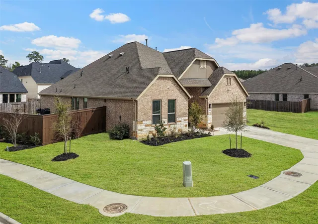 2nd image of 29003 Spicewood Valley Dr, New Caney, TX 77357 | MLS# 71533871