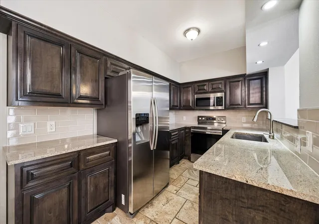 5th image of 7483 Brompton St, Houston, TX 77025 | MLS# 57800133