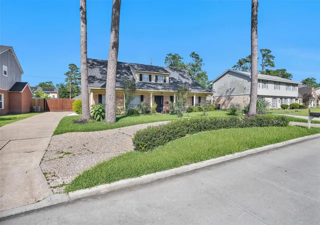 Photo 2 of Single family home for sale at 15010 Falling Crk Dr, Houston, TX 77068 | MLS# 53648456 | Listing updated on 2026-08-28
